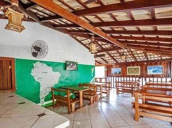 Pousada Tubes Hotel in São Sebastião