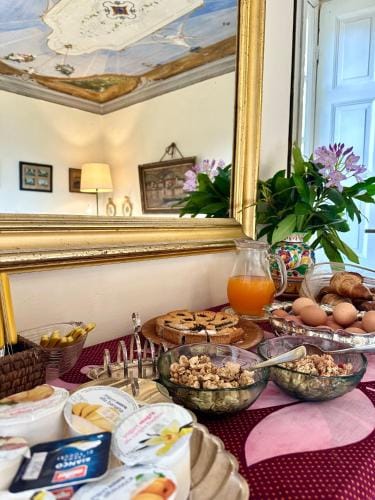 Villa Adelaide Lakeview Hotel in Como