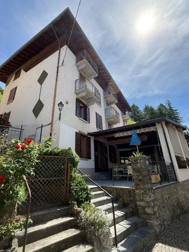 Albergo Ristorante Centrale Hotel in Province of Lecco