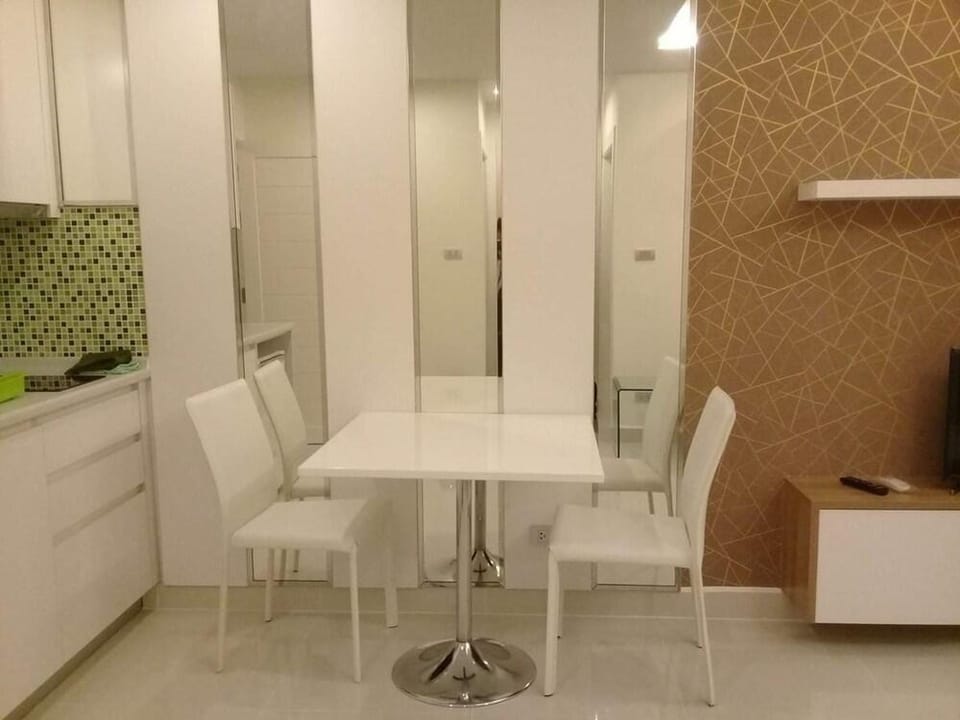 Amazon Residence Condo by MaiNot Hotel in Pattaya City
