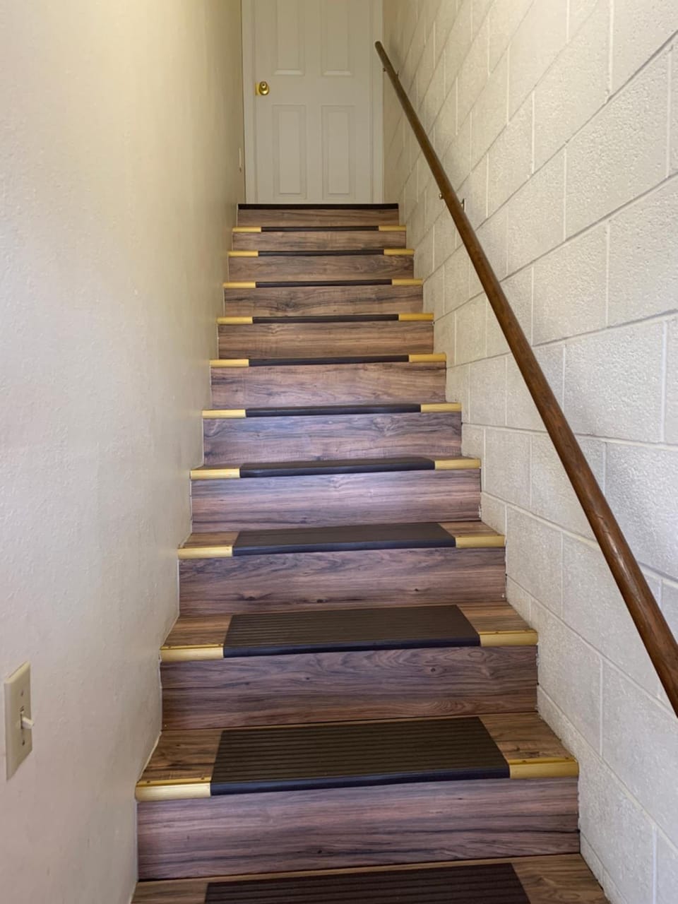 Townhouse Inn & Suites Motel in Klamath Falls