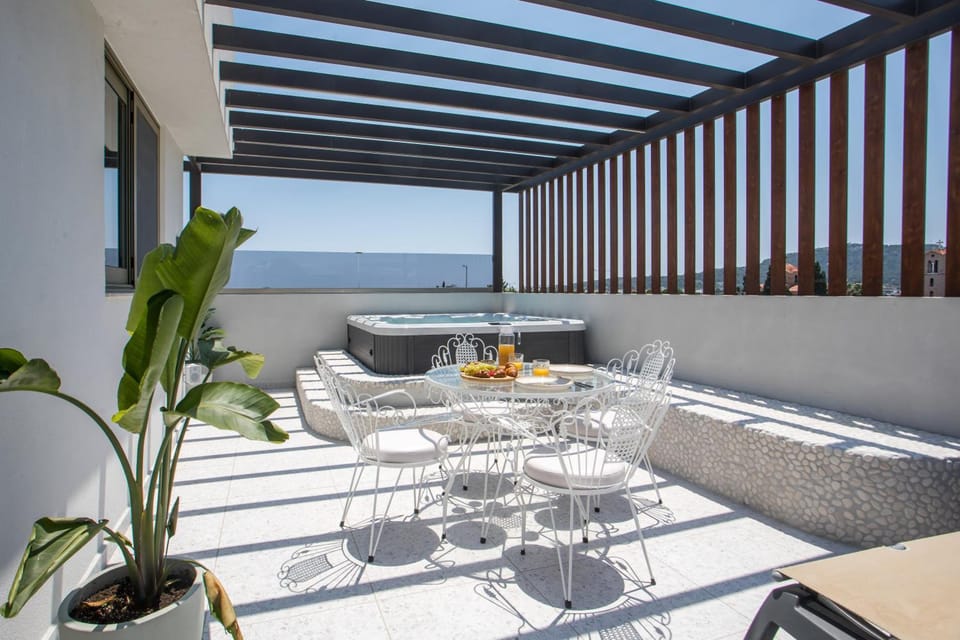 Jimmy’s Garden Hotel in Faliraki, Greece