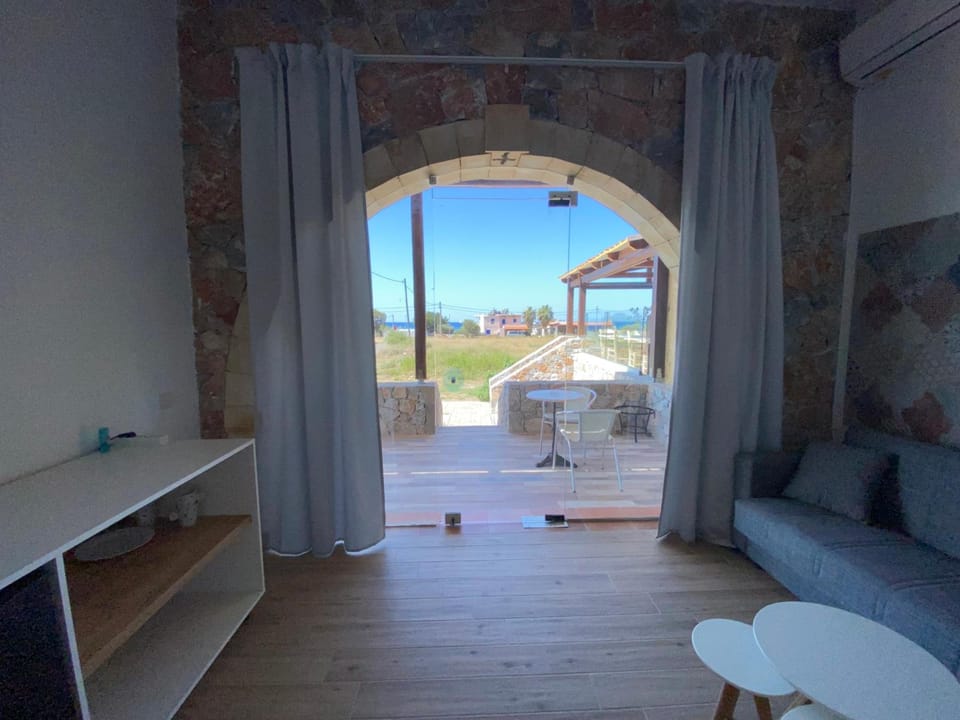 Blue Sky Hotel in Crete