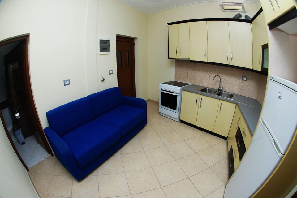 Melsi Apartments Hotel in Sarandë