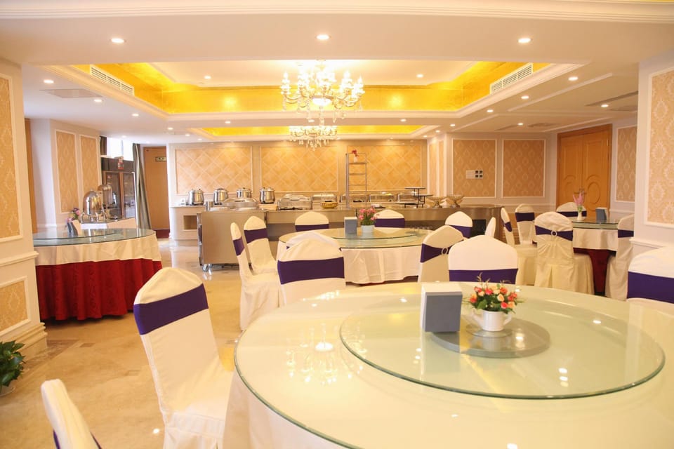 Vienna International Hotel Zhengzhou Zhongyuan Futa Metro Station Hotel in China