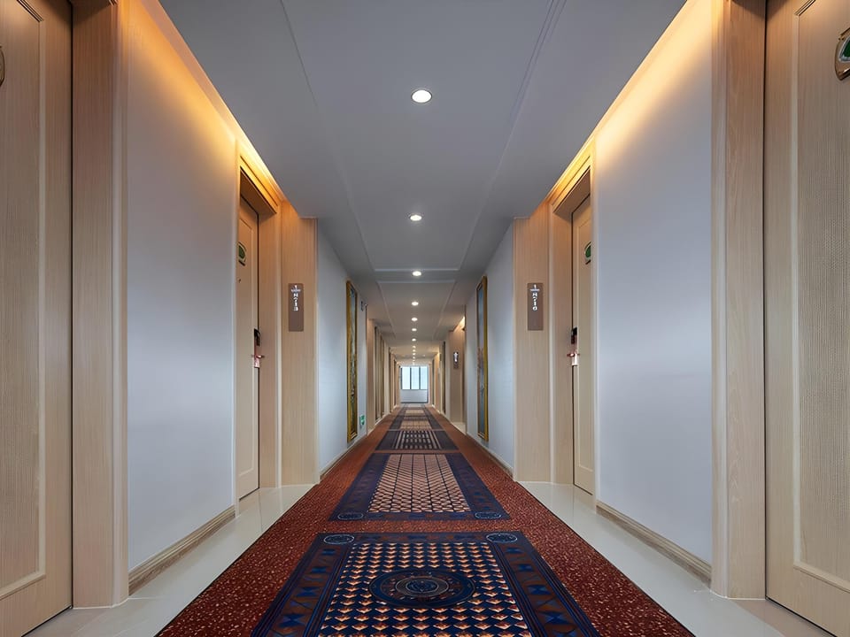 Vienna International Hotel Guangdong Jieyang High-speed Railway Station Hotel in Fujian