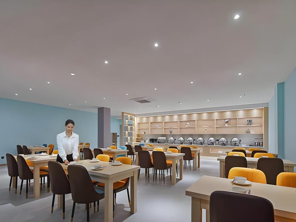 Vienna Classic Hotel Nanjing Jiangning Southeast University Hotel in Nanjing