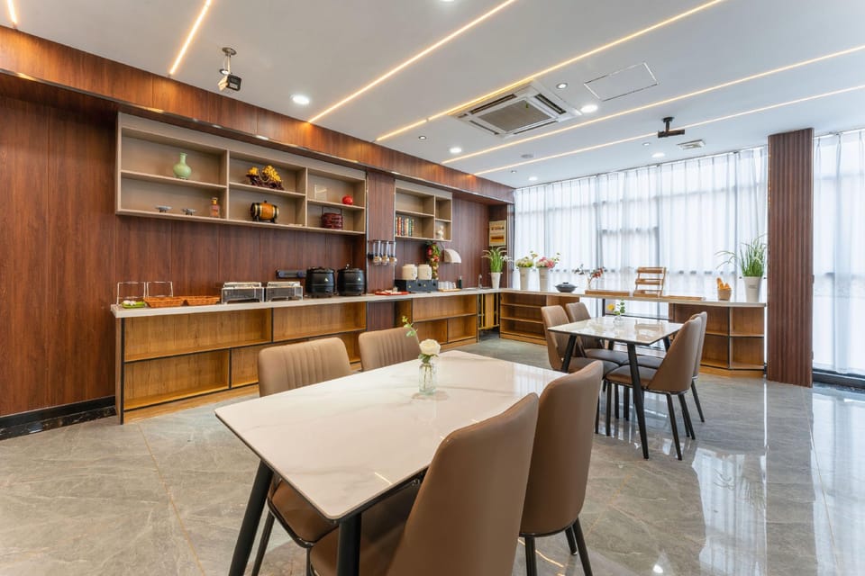 Magnotel Tengzhou Railway Station Hotel in Jiangsu
