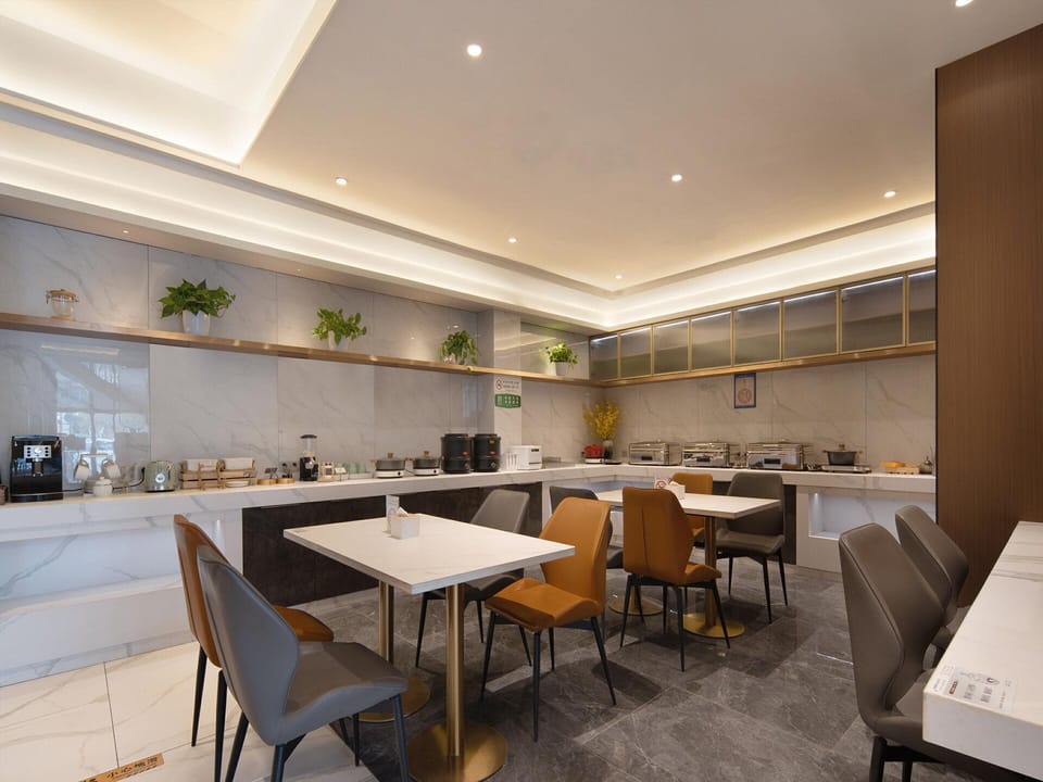 Magnotel Lianyungang Ganyu Wanda Plaza Yitang Road Hotel in Jiangsu