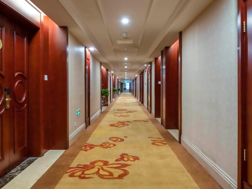 Vienna International Hotel Changzhou Jintan Nanhuan Second Road Wuyue Plaza Hotel in Jiangsu