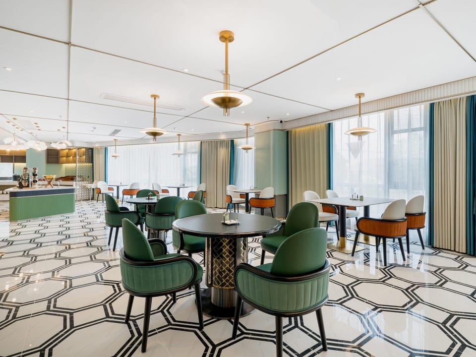 Magnotel Guanyun People's Square Hotel in Jiangsu