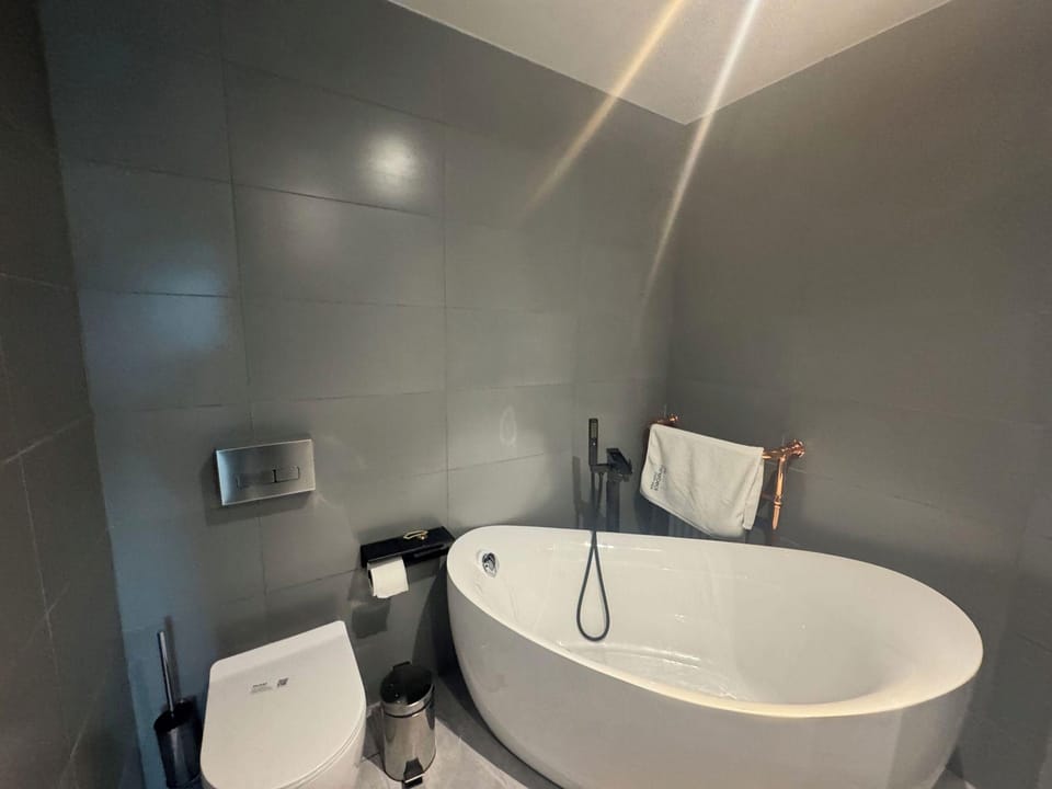 Waterhead Rooms & Suites Hotel in Ambleside