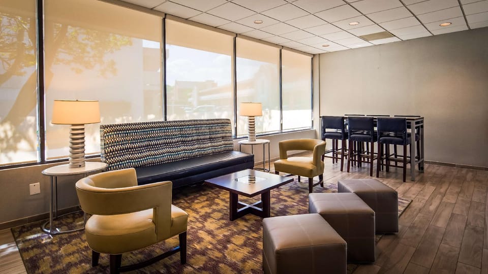 Hotel Pentagon Hotel in Arlington
