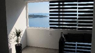 Comfortable 2 Bedroom Apartment Hotel in Dubrovnik-Neretva County
