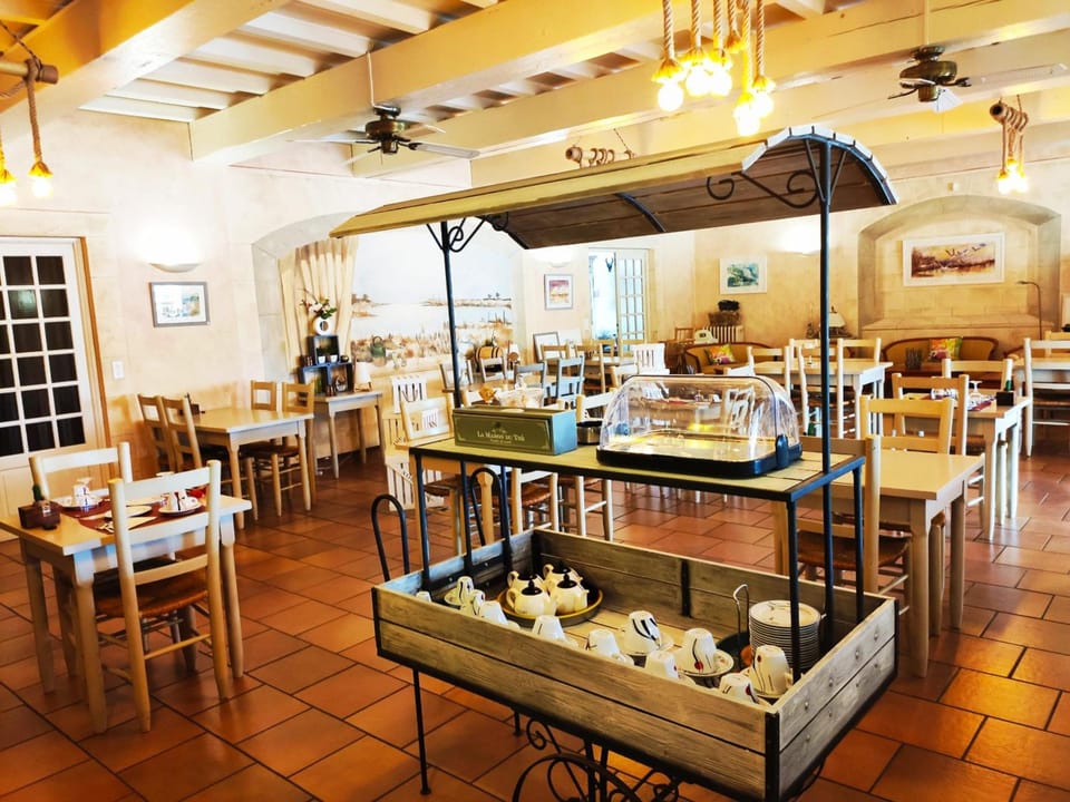 Logis Le Nid du Pont de Gau Hotel in Saintes-Maries-de-la-Mer