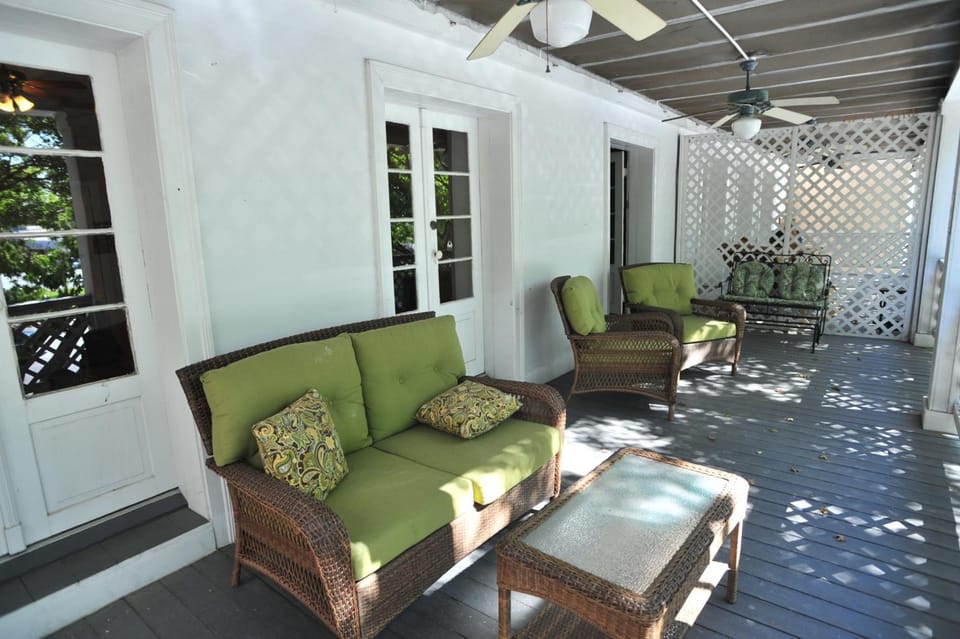 Schmitz Bed & Breakfast Apartment hotel in New Braunfels