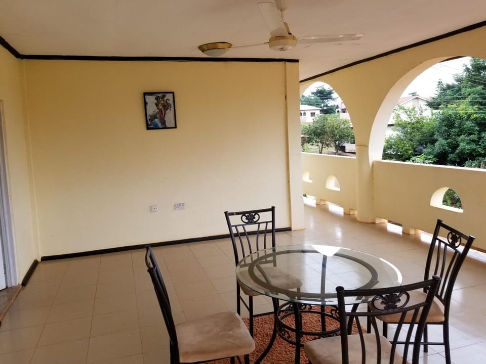 Nass Lodge Lodge in Ashanti Region, Ghana
