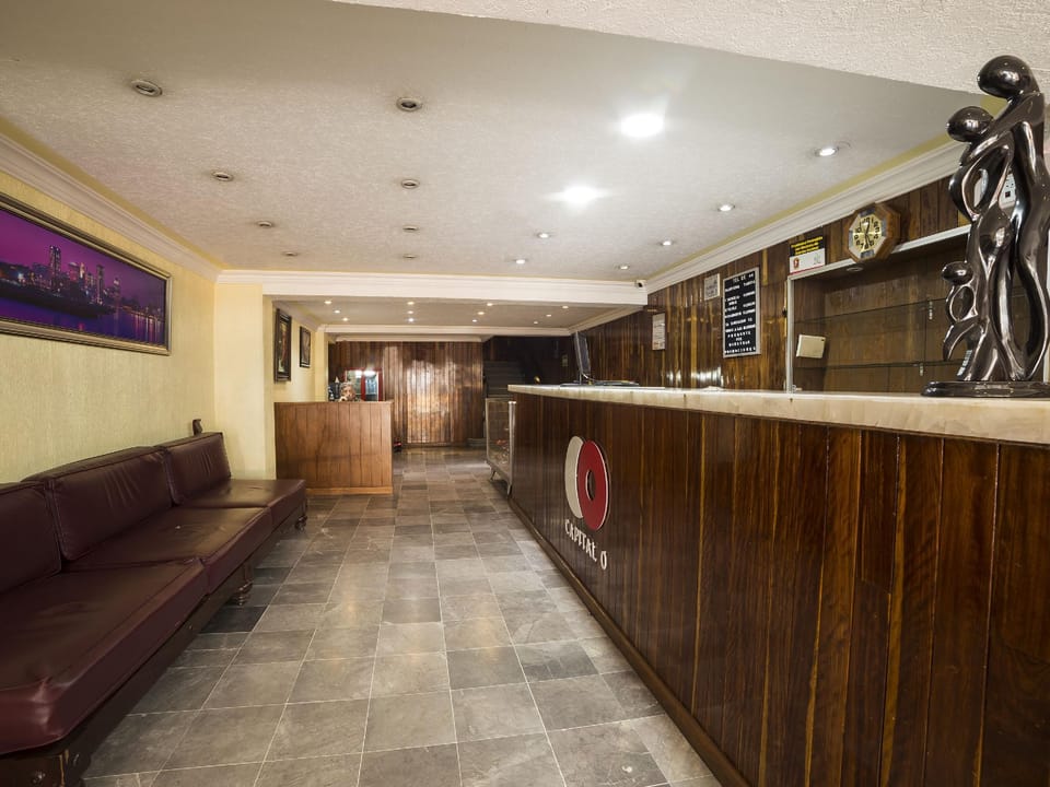 Capital O Rex Hotel in Toluca