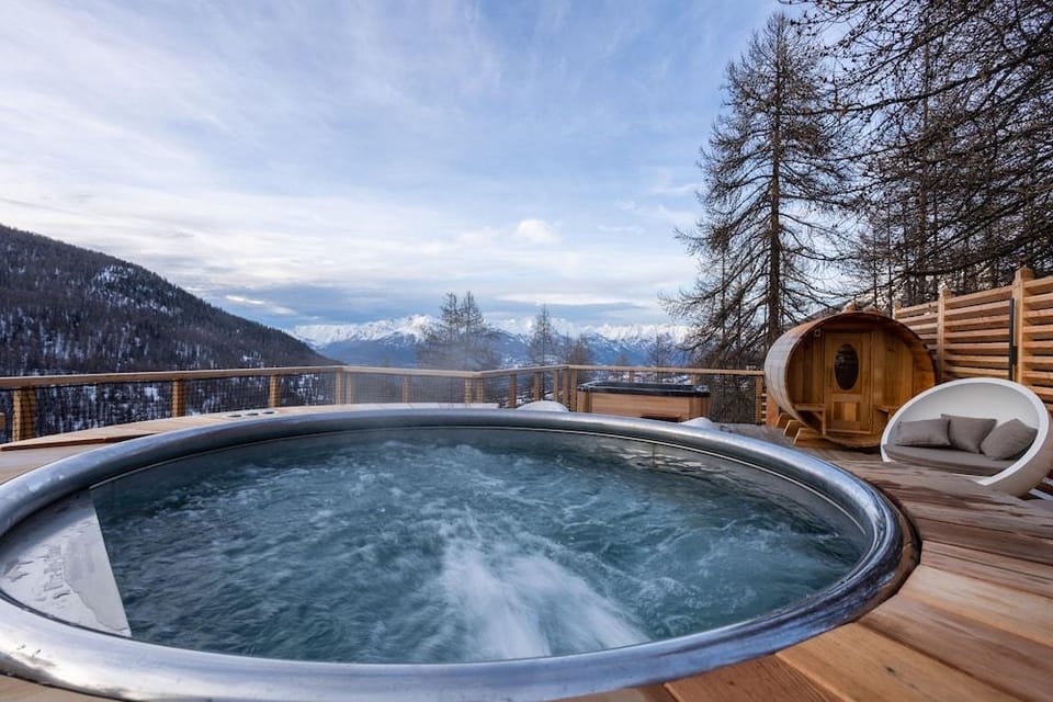 Alpin D’Hôme Hotel in Provence-Alpes-Côte d'Azur