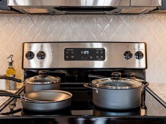 2BR Perfect Getaway in Iconic Downtown | The Mayfair Hotel in French Quarter