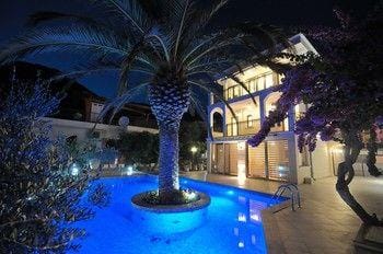 St. George Apartments and Villa with Pool Hotel in Budva Municipality
