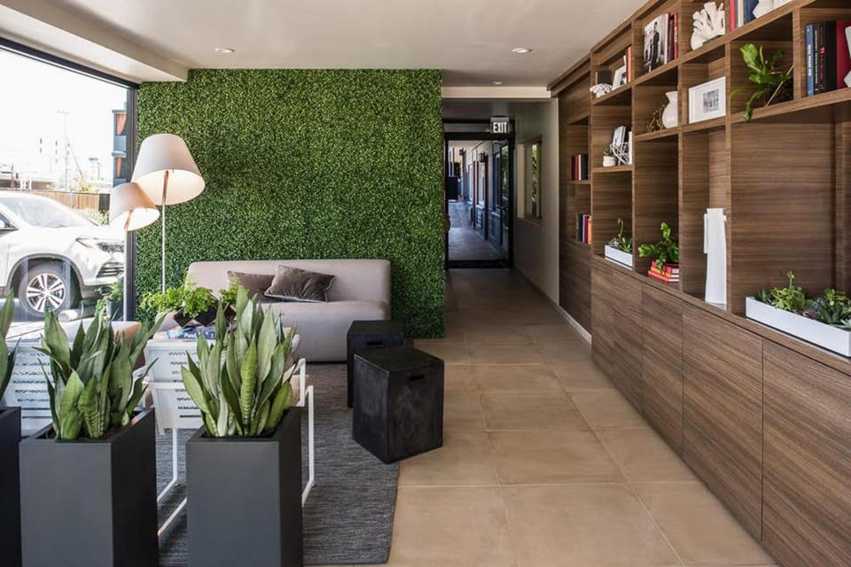 The Dylan Hotel at SFO Hotel in Millbrae