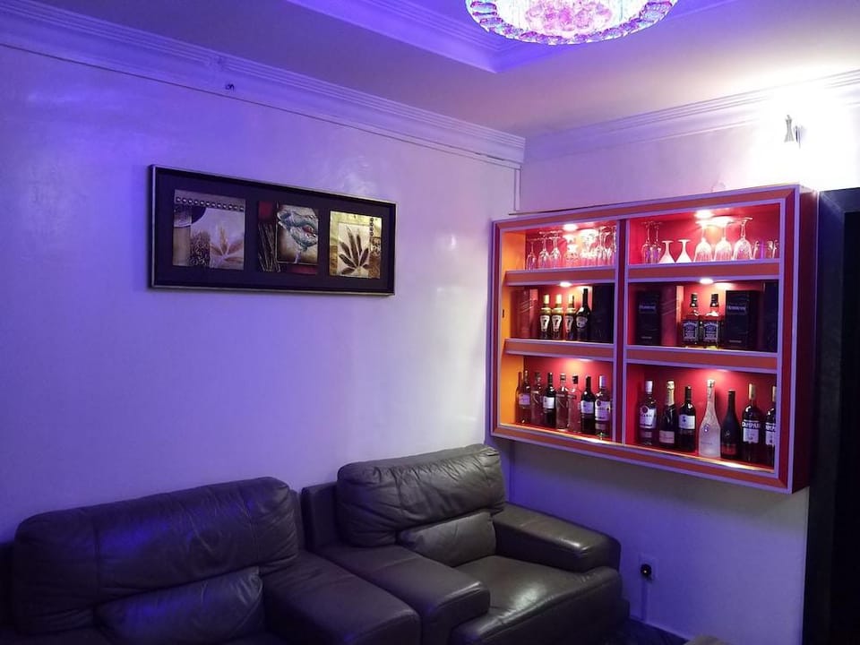 Mitos Luxury Suites Hotel in Lagos