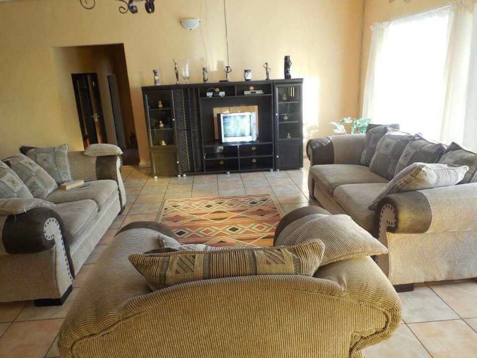 Ozark Springs Lodge Hotel in Zambia