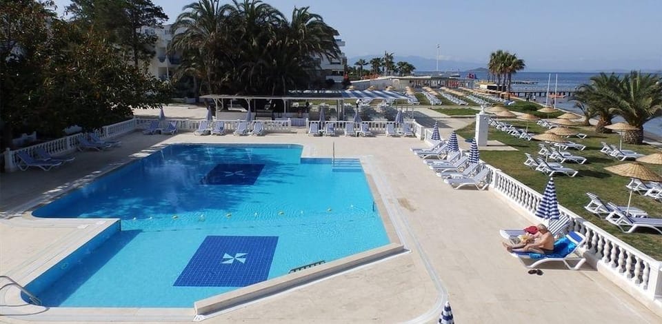 Club Blue White - All Inclusive Hotel in Muğla Province