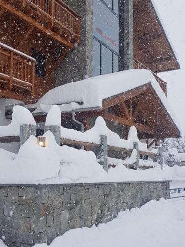 Hotel Alpenblick-Leukerbad-Therme Hotel in Canton of Valais