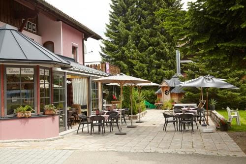 Vintage Hotel Charivari- Sommer Hornerbahnen kostenlos mit Restaurant Hotel in Oberstdorf