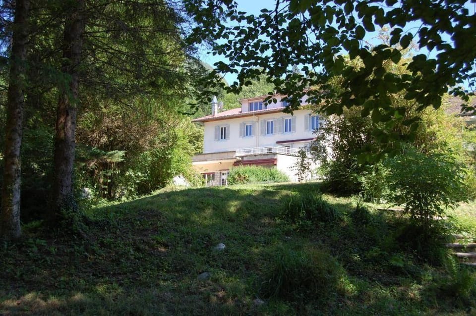 Chambres d'hôtes Joly Saint Sauveur Hotel in Haute-Savoie