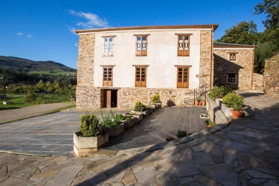 La Casona de Amaido Hotel in Asturias