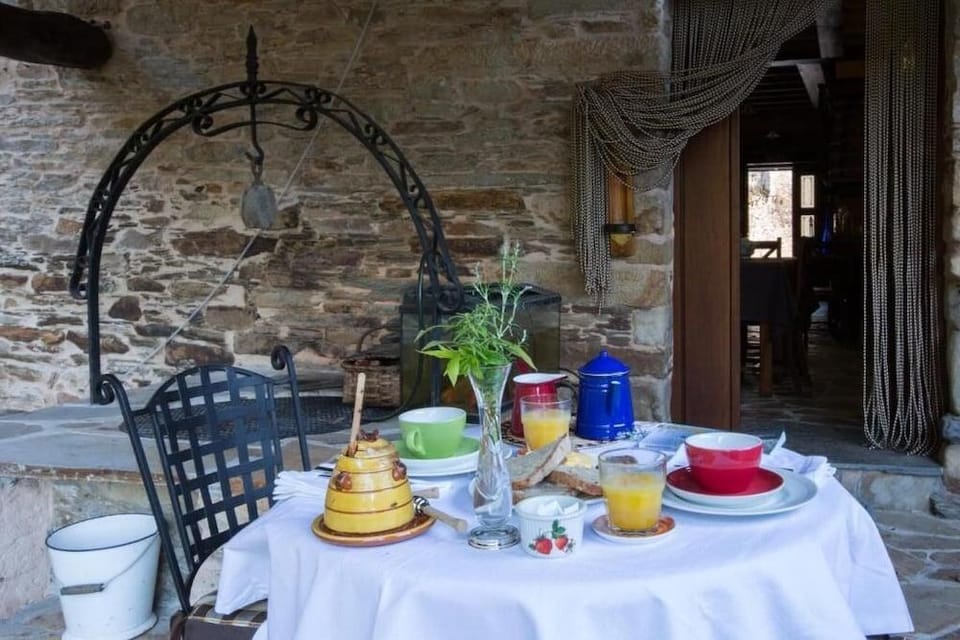 La Casona de Amaido Hotel in Asturias