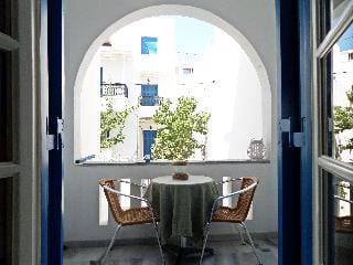 Rea Sun Hotel Studios Apartments Hotel in Naxos
