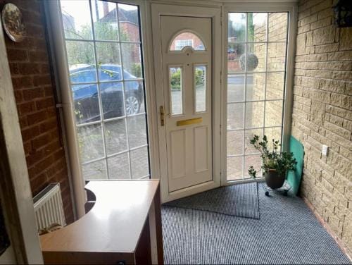 Raj Rentals Ensuite Hotel in The Royal Town of Sutton Coldfield
