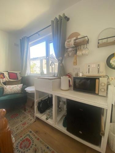 R and B Cosy Cabin Lodge in Londonderry