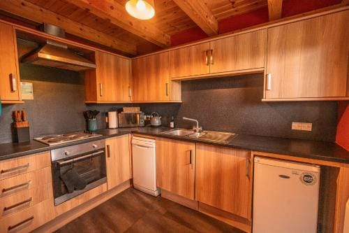 Lodge 2 Lodge in Scotland