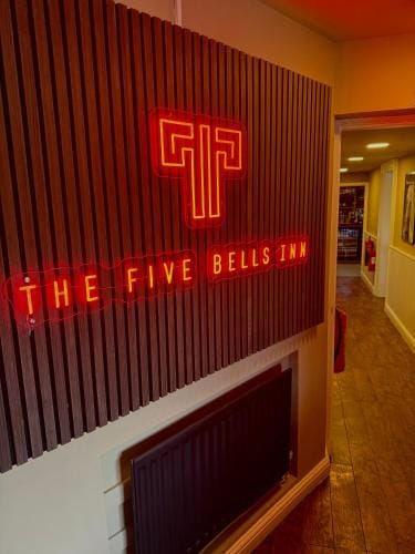 The Five Bells Inn Accommodation Hotel in Newark and Sherwood District