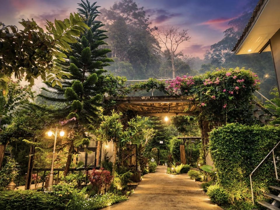 Weerapatchanara Resort in Thailand