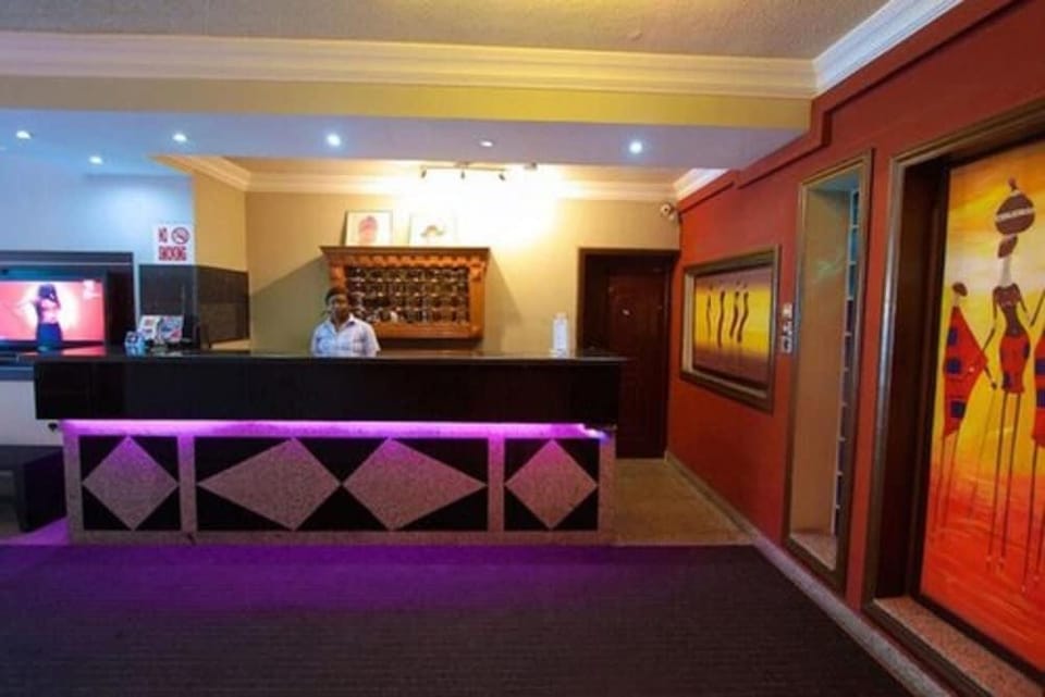 Carliza Hotel Apapa Hotel in Lagos