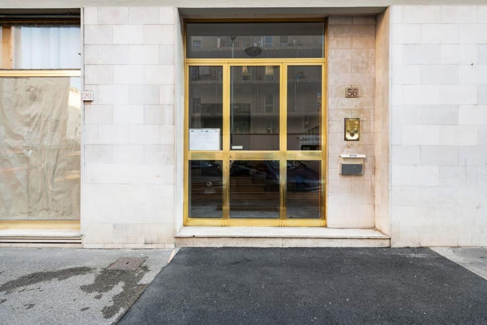 Lulli Cozy Apartment with Balcony Hotel in Florence