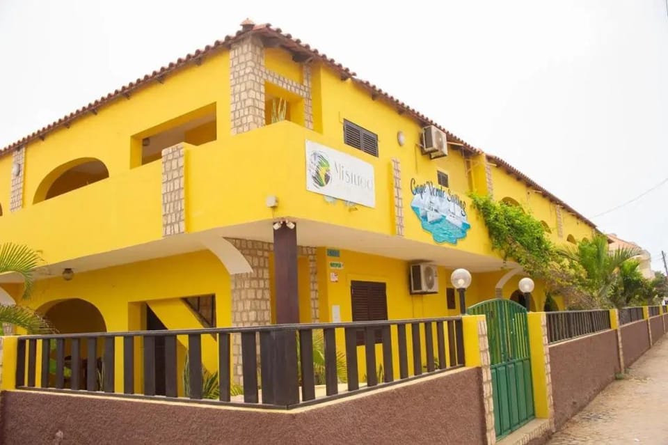 Misturod Aparthotel Hotel in Santa Maria