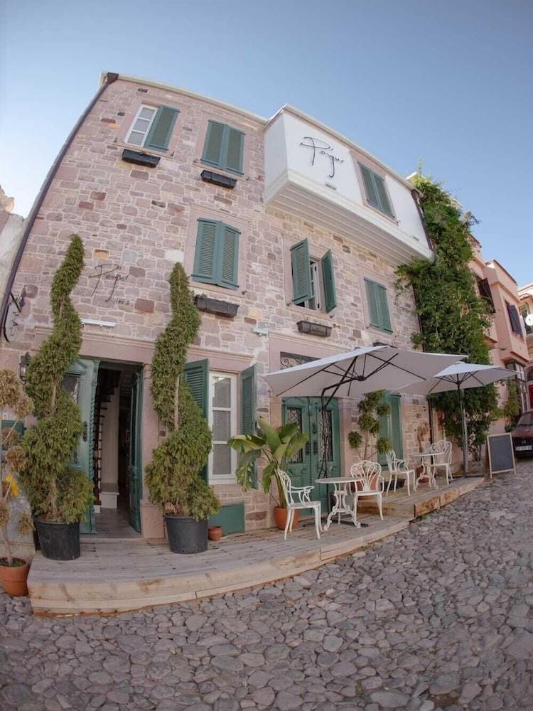 Panjur Cunda 1852 Hotel in İzmir Province