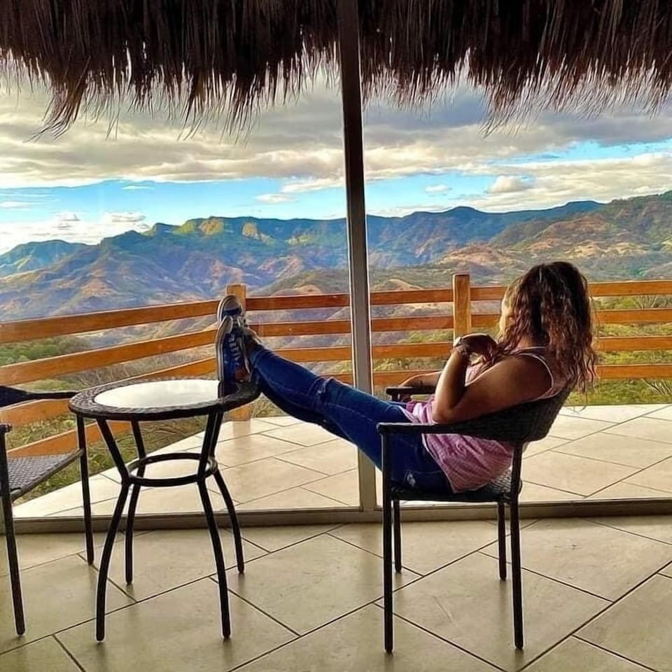 H & R Ranch Resort Hotel in Nicaragua