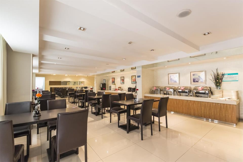 Jinjiang Inn Shanghai Zhangjiang Financial Information Park Hotel in Shanghai
