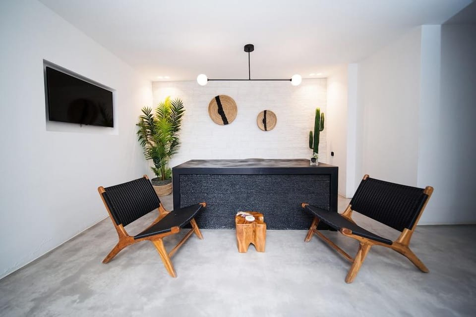 Agrari Bo Suites Hotel in Mykonos, Mikonos 846 00, Greece