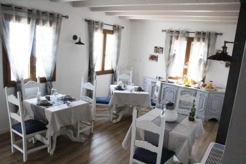 IL NIDO RIFATTO Hotel in Liguria