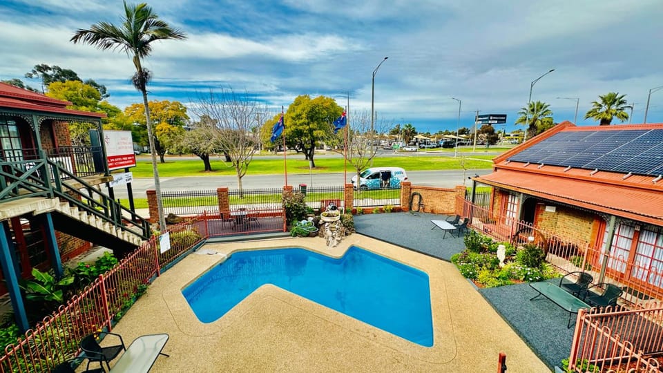 Early Australian Motor Inn Motel in Mildura