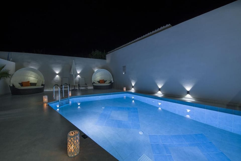 xSuites Hotel in Agia Marina